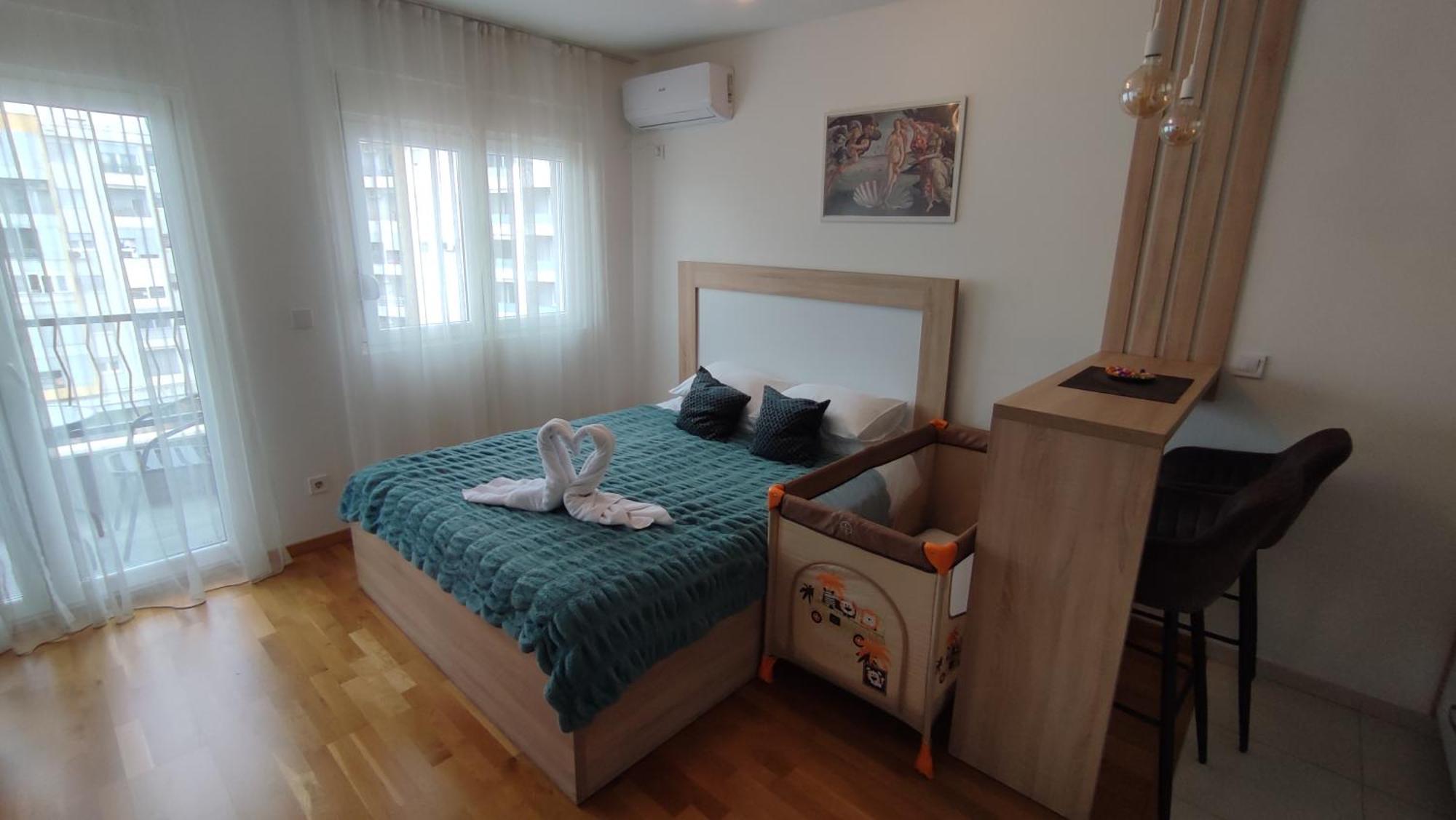 Apartmani Stari Aerodrom 波德戈里察 外观 照片